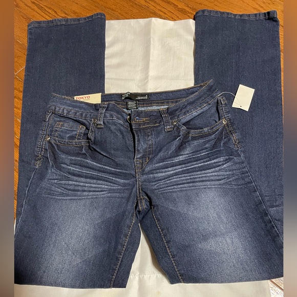 TOKYO Low Rise Boot Cut Jeans - Size 9 - NEW! - Picture 3 of 3